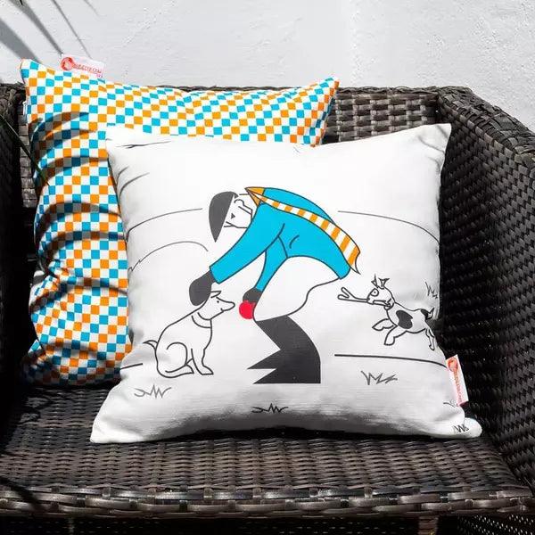 Edward's Dogs Play Ball Cushion.
